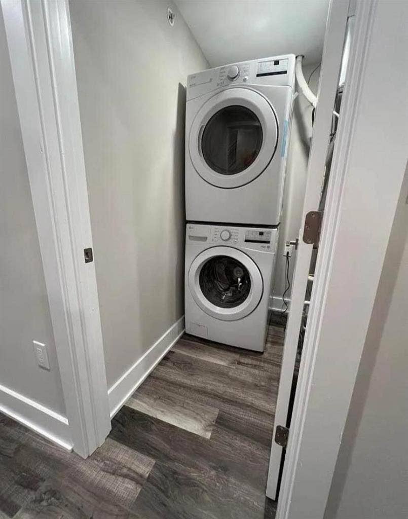 bathrooms - Apartment