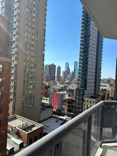 ✨High Quality Living In Midtown✨