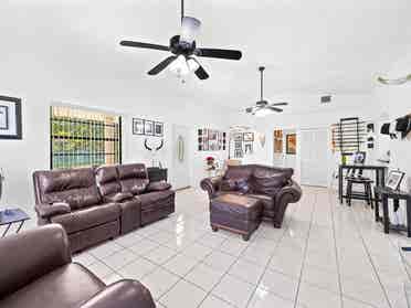 FULLY FURNISHED APARTMENT