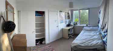 Room Surfer House with Huge Garden