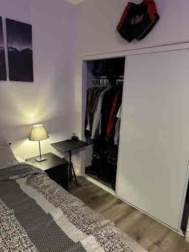 Private room for rent