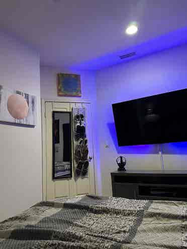 Private room for rent