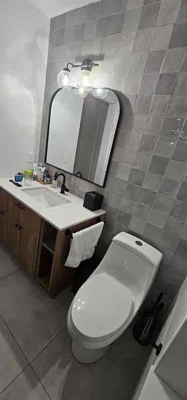 Alquilo habitación en Weston