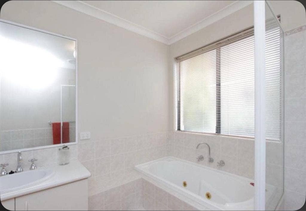 Room for Rent - Cannington