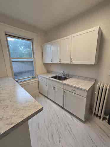 Newly Renovated 3 Bedroom Apt