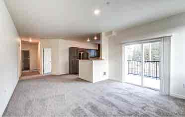 Room Available! Need 2 Roommates!