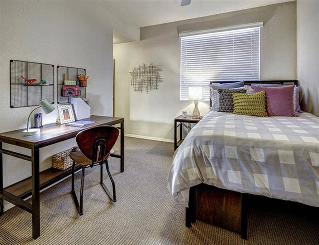SPRING  Hilltop Townhomes