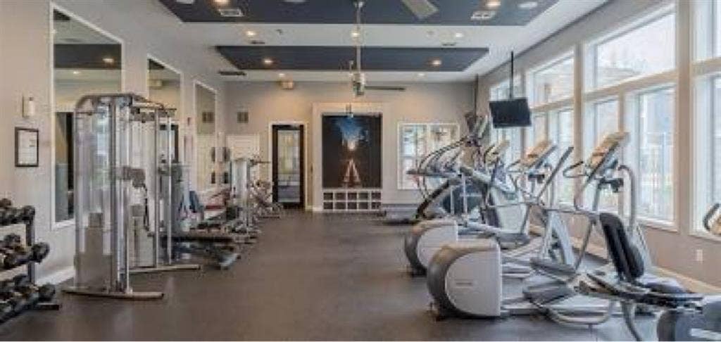 Sublease at the Connections