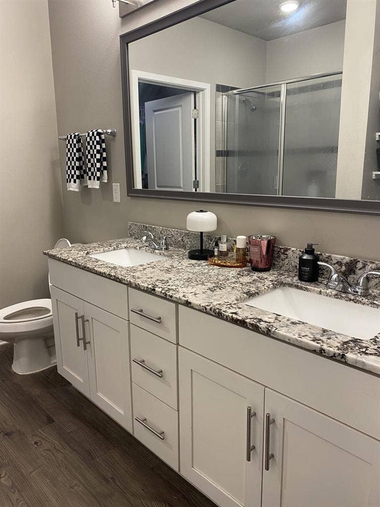 Move-In Ready Southside Apartment