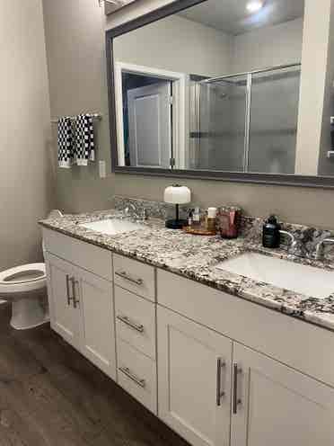 Move-In Ready Southside Apartment