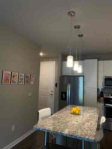 Move-In Ready Southside Apartment