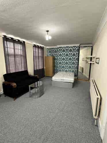 4 Double Rooms