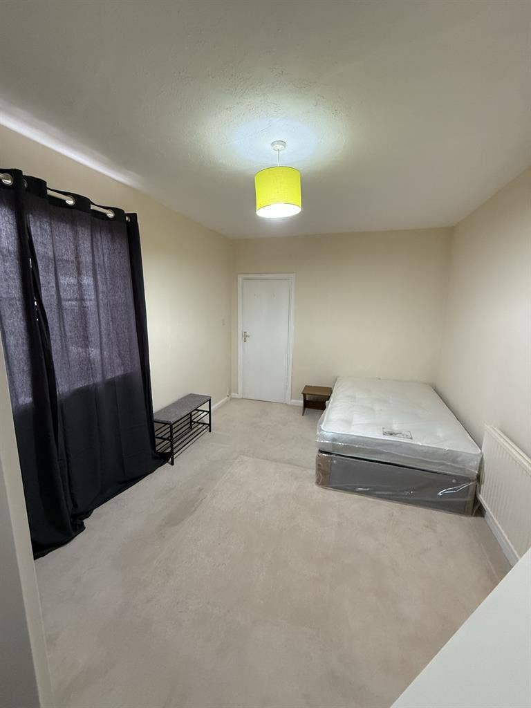 4 Double Rooms