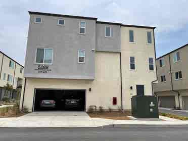 Room 4rent near Fwy