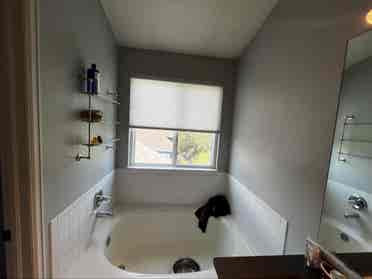 Room available in Sloans Lake house