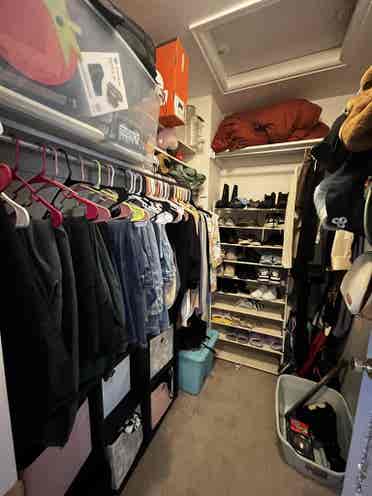 Room available in Sloans Lake house