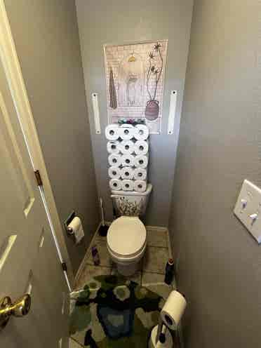 Room available in Sloans Lake house