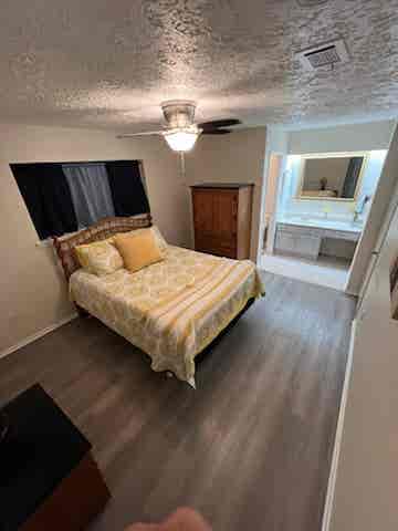 Furnished master/Private bathroom