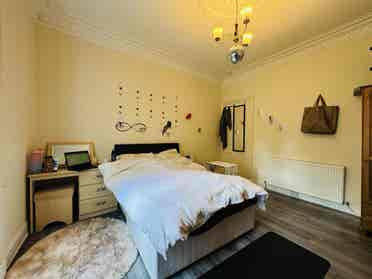 Room for rent