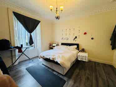 Room for rent