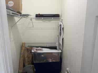 Looking for roommate