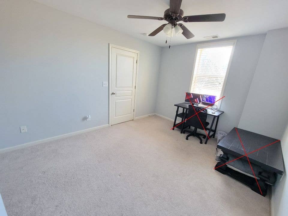 Big Private Basement Mini Kitchen!
