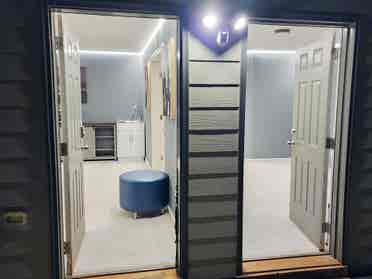 Big Private Basement Mini Kitchen!