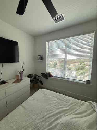 female only apartment