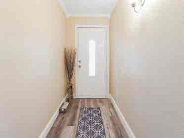 House room for rent $