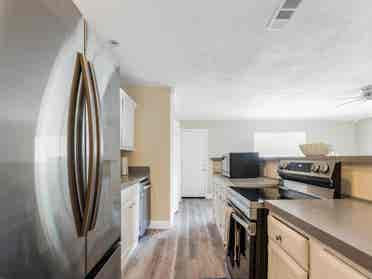 House room for rent $