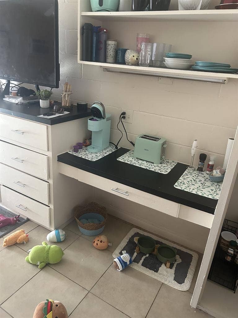 Studio available for rent!