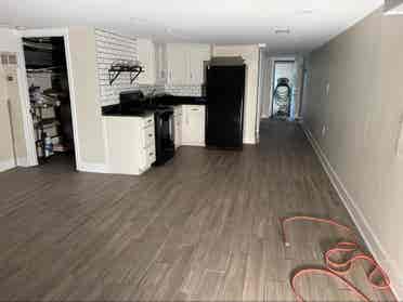 Single room with personal bathroom