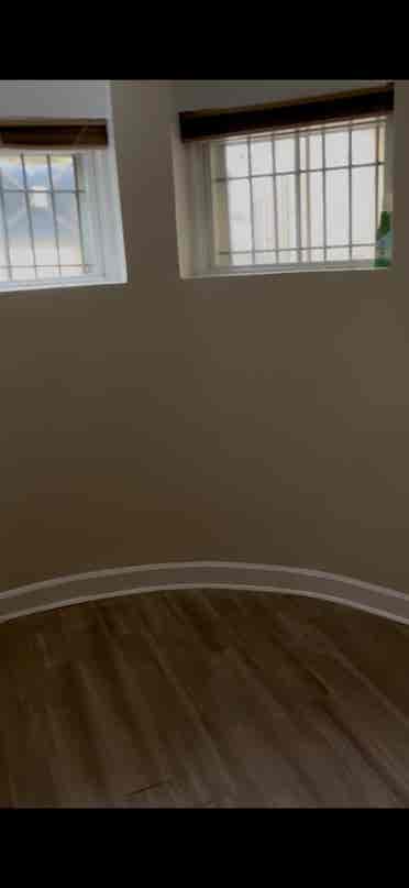 Single room with personal bathroom
