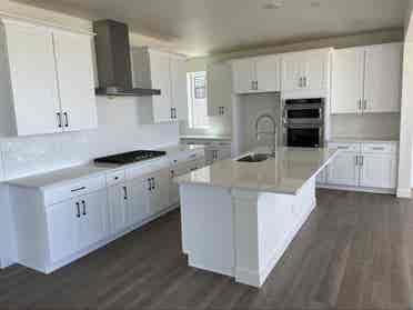 Newly built 4 bedroom home