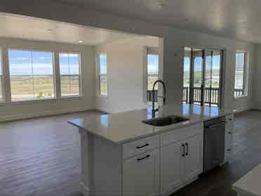 Newly built 4 bedroom home
