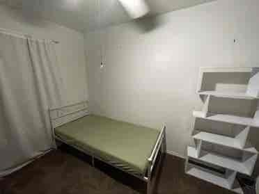 $ single room Far West Side