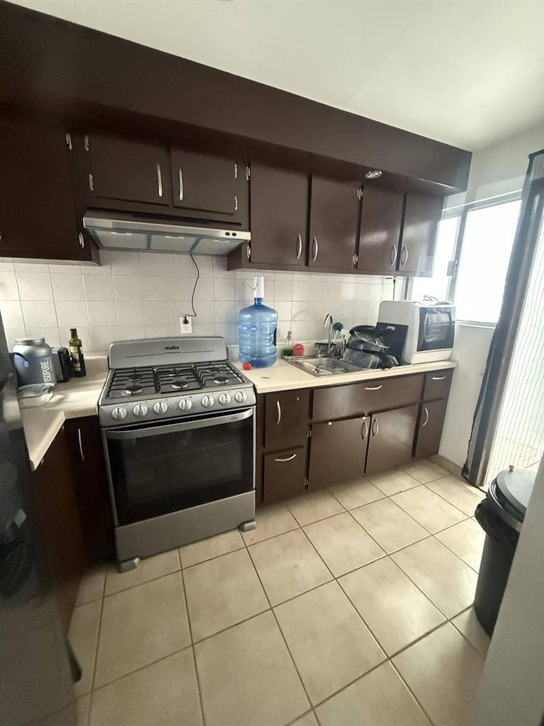 Se busca roomie para compartir casa