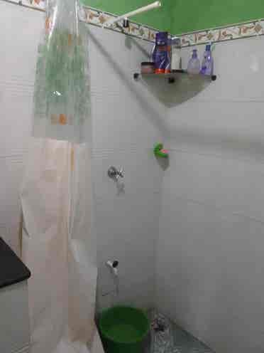 Alugo quarto somente para mulheres