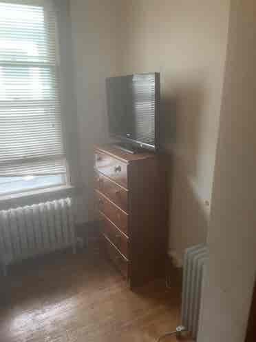 Furnished room