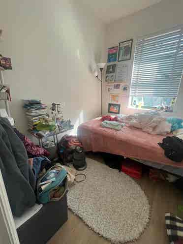 💖Room Available in Midtown South💖