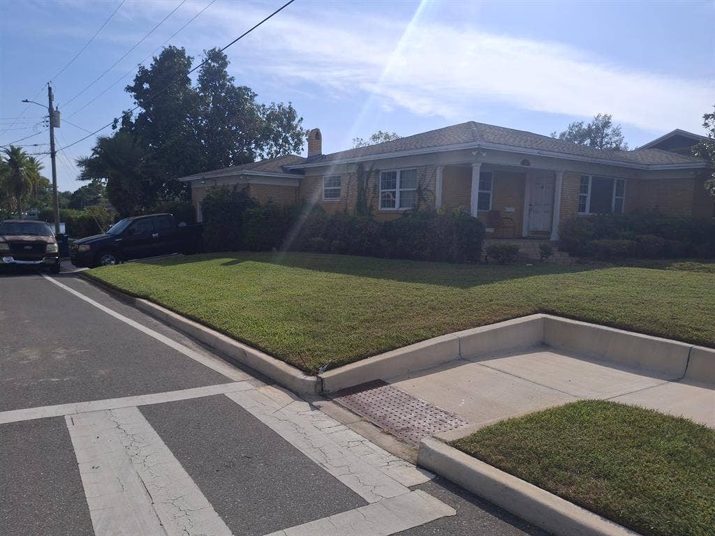 1 bedroom to rent in a home