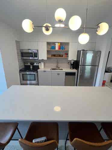 Oakland Park-June th move in