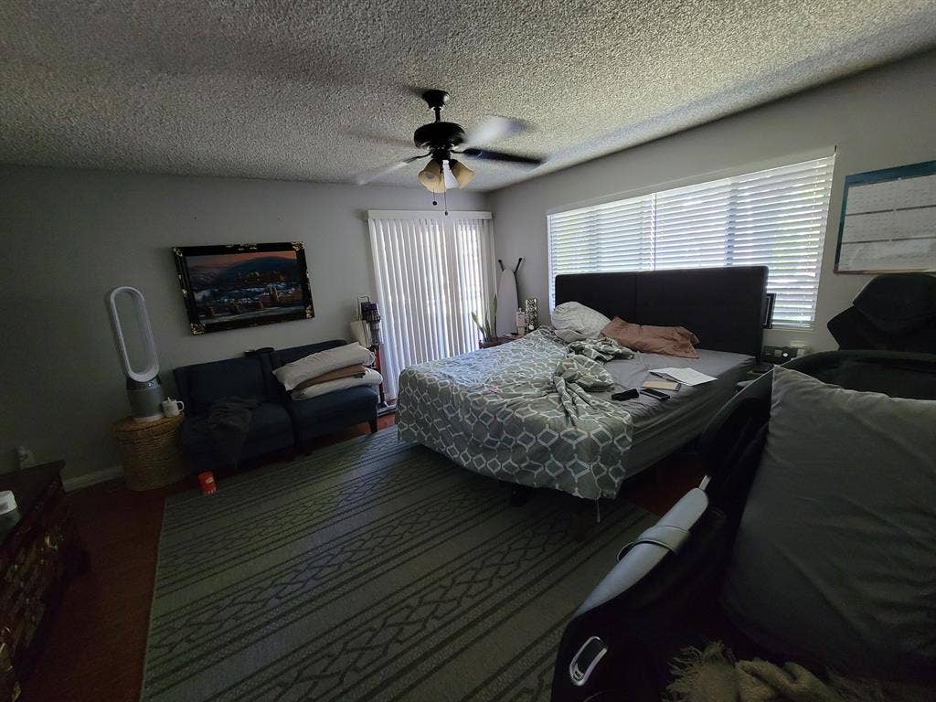 Private master bedroom