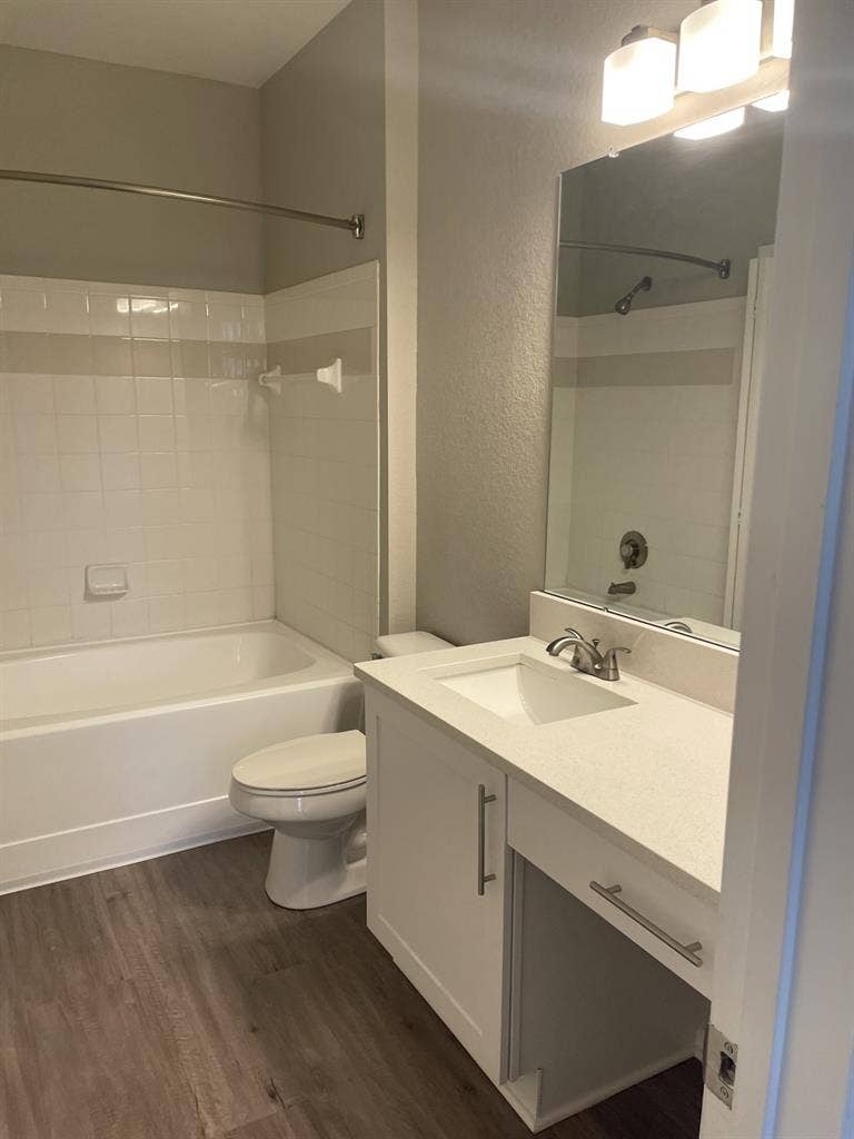 Roommate Needed