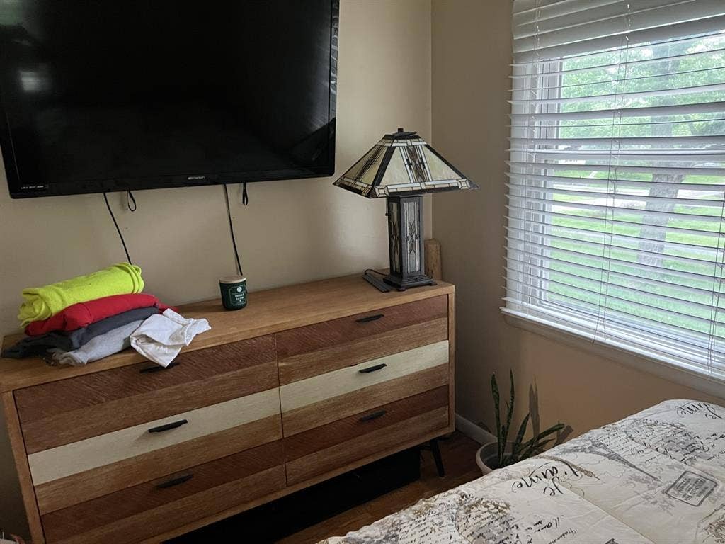 Room for rent Donelson TN