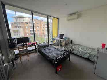 Masterbedroom in Mascot