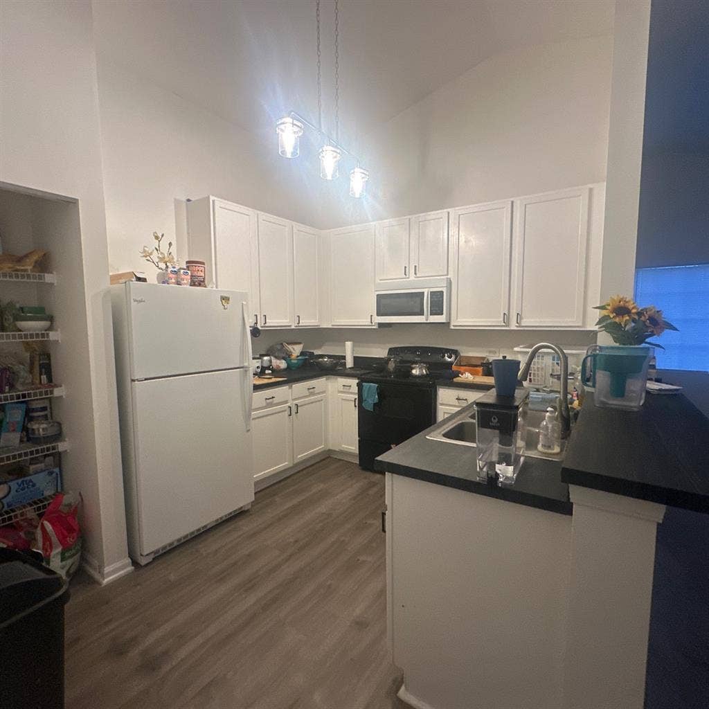 Condo Apartment with Good community