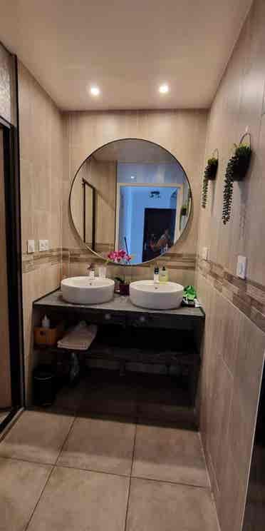 Cozy Shared House, 2 min from RER A