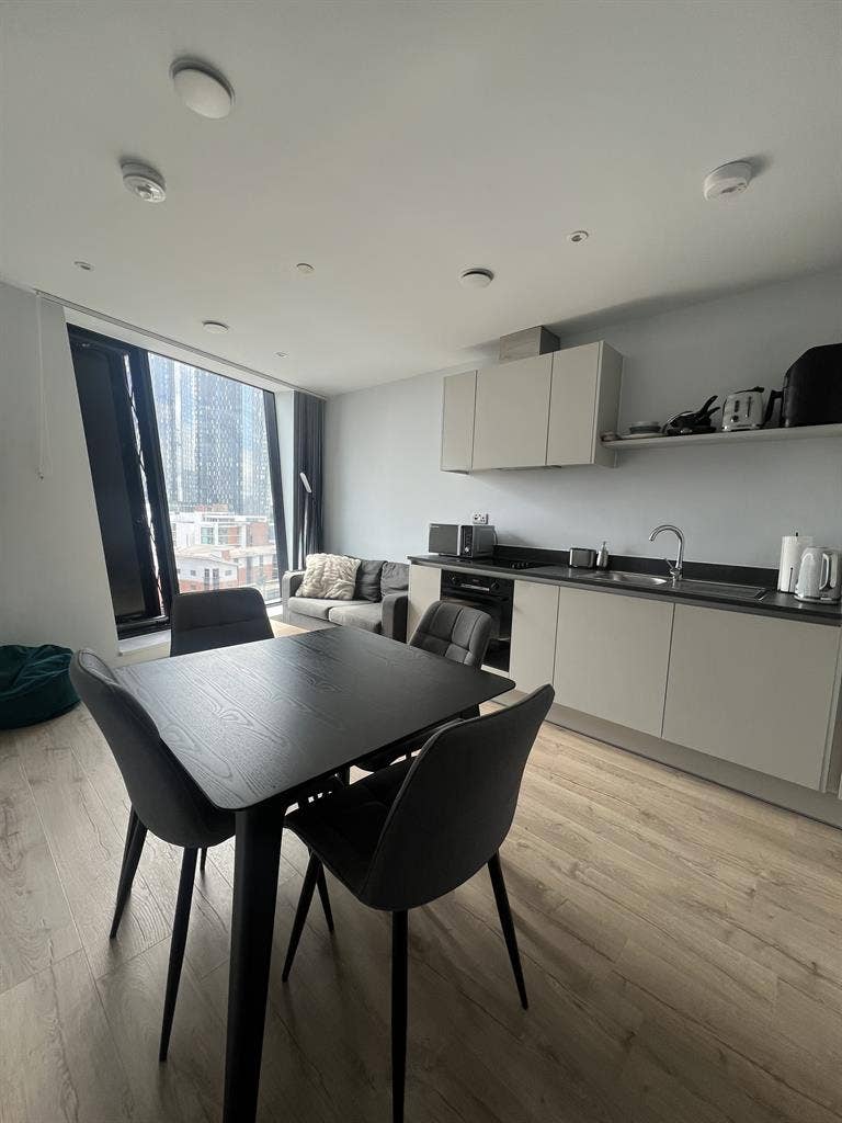 1 bed apartment in Manchester