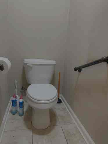 Master Suite w/Private Bath